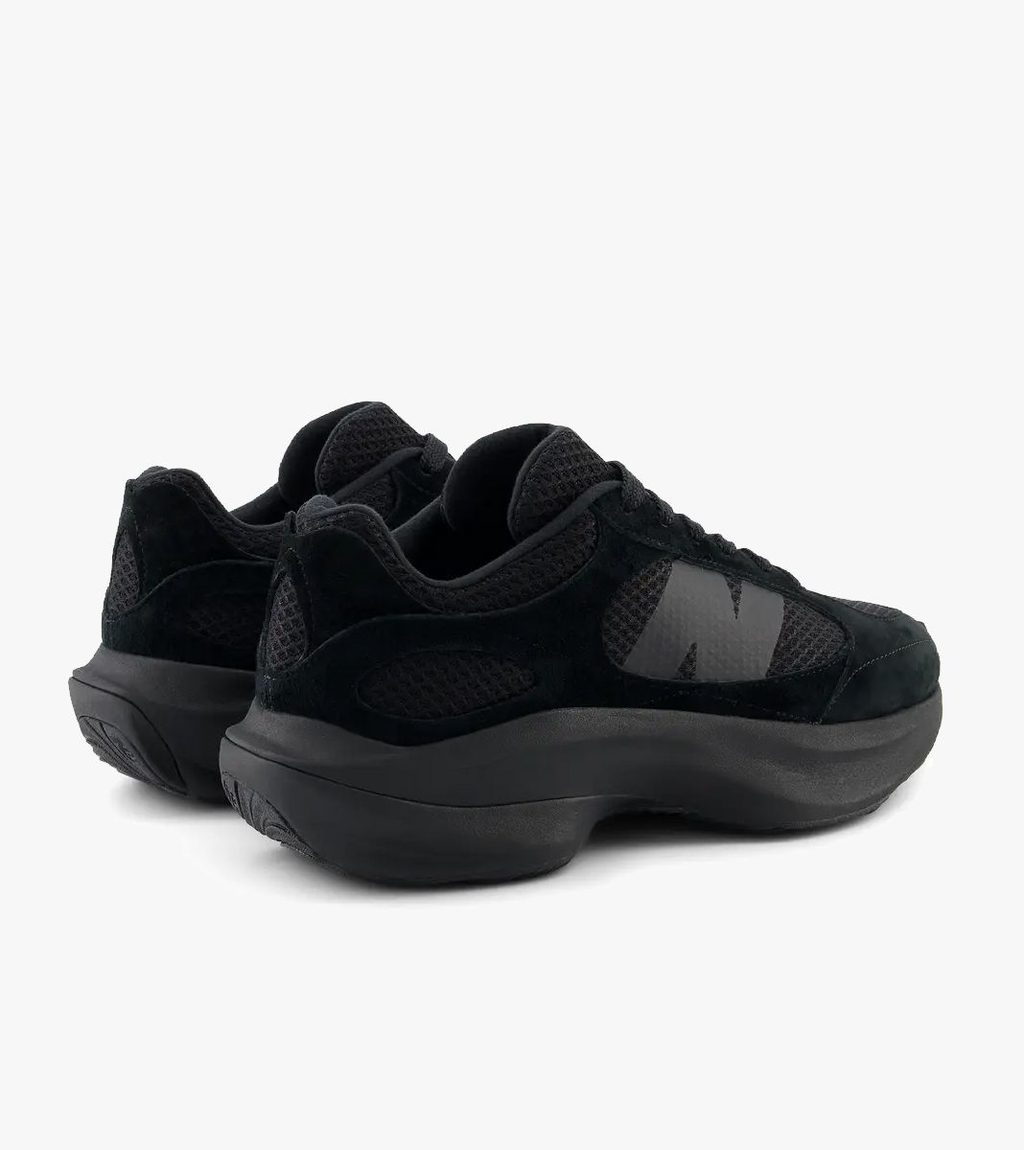 Must New balance warped runners