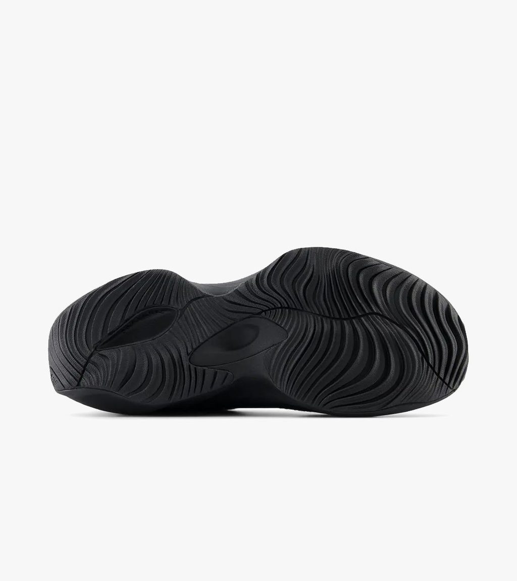 Must New balance warped runners