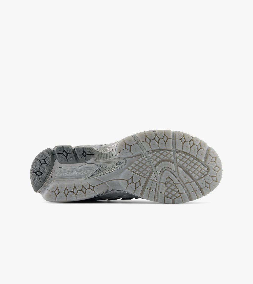 Grey NEW BALANCE X LUNAR NEW YEAR 1906R