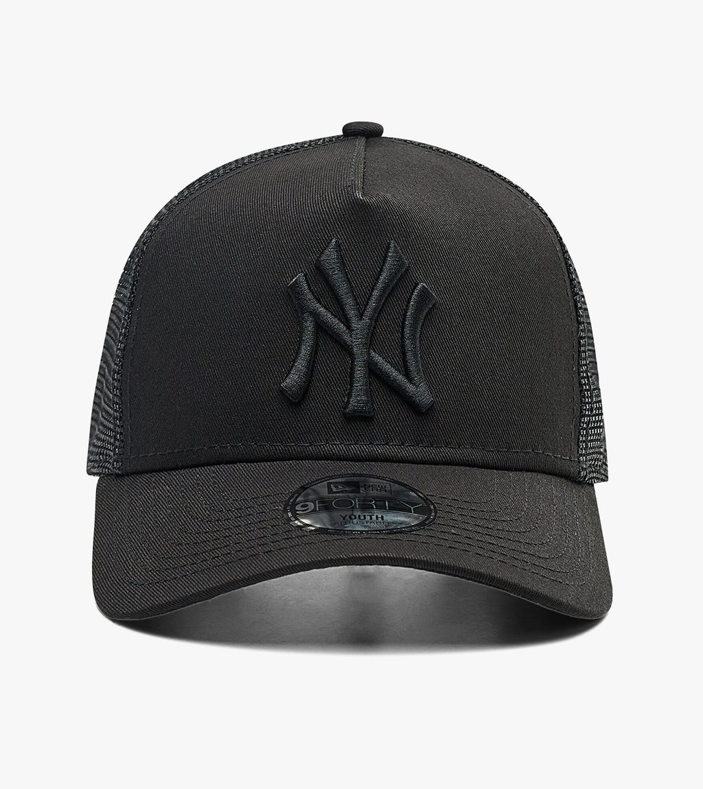 Black KIDS CLEAN 940 EF TRUCKER YANKEES