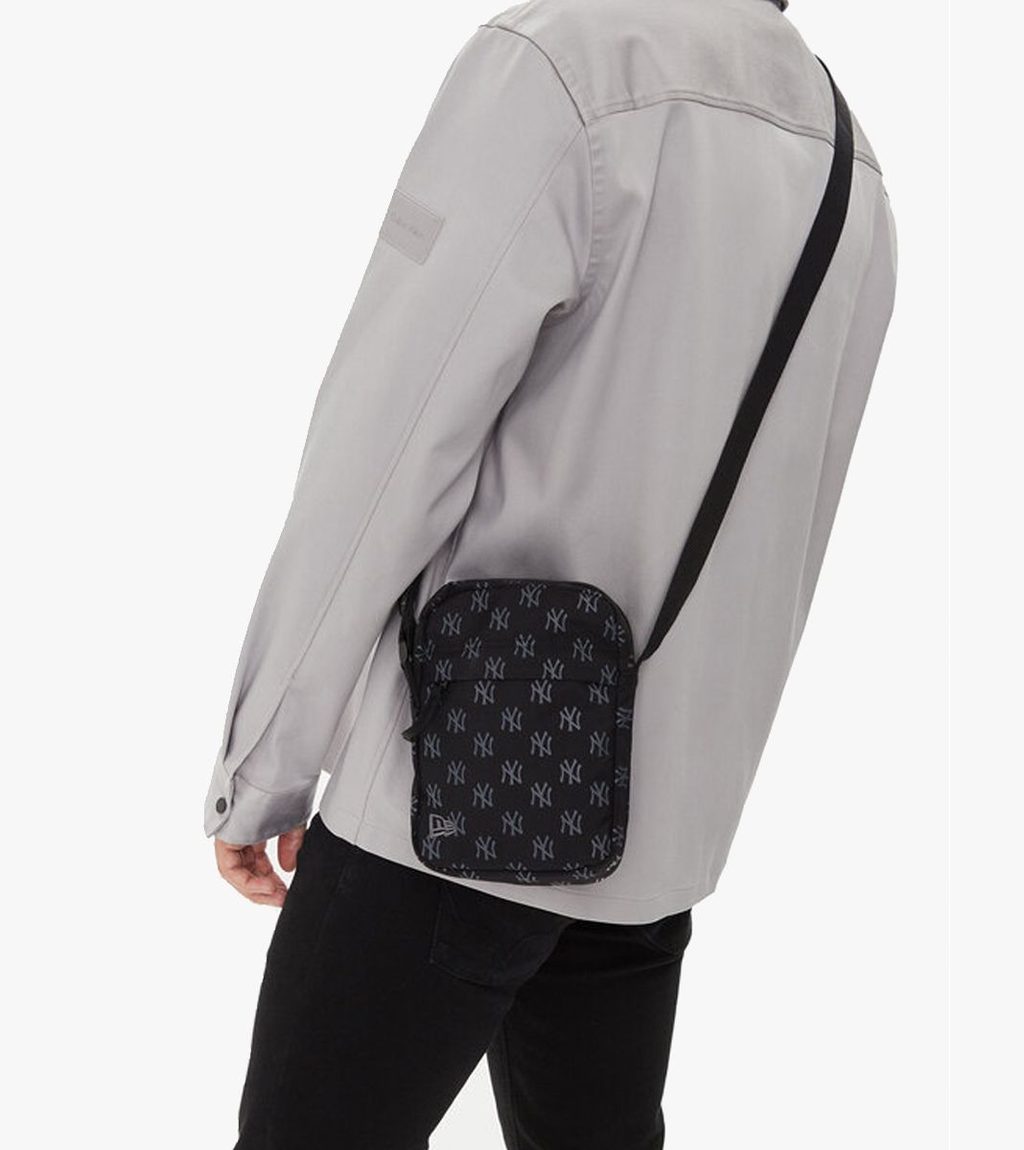 Black MONOGRAM SIDE BAG YANKEES