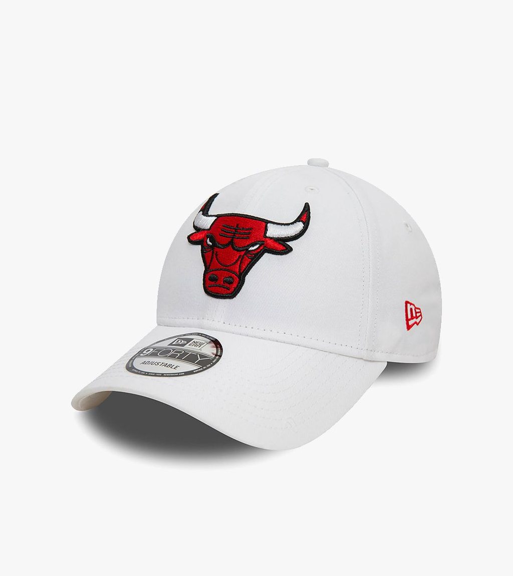 Valkoinen NBA 9FORTY BULLS