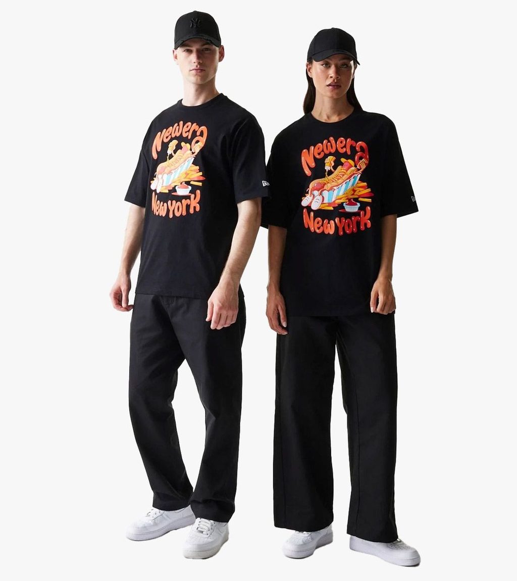 Juoda New era food graphic os tee