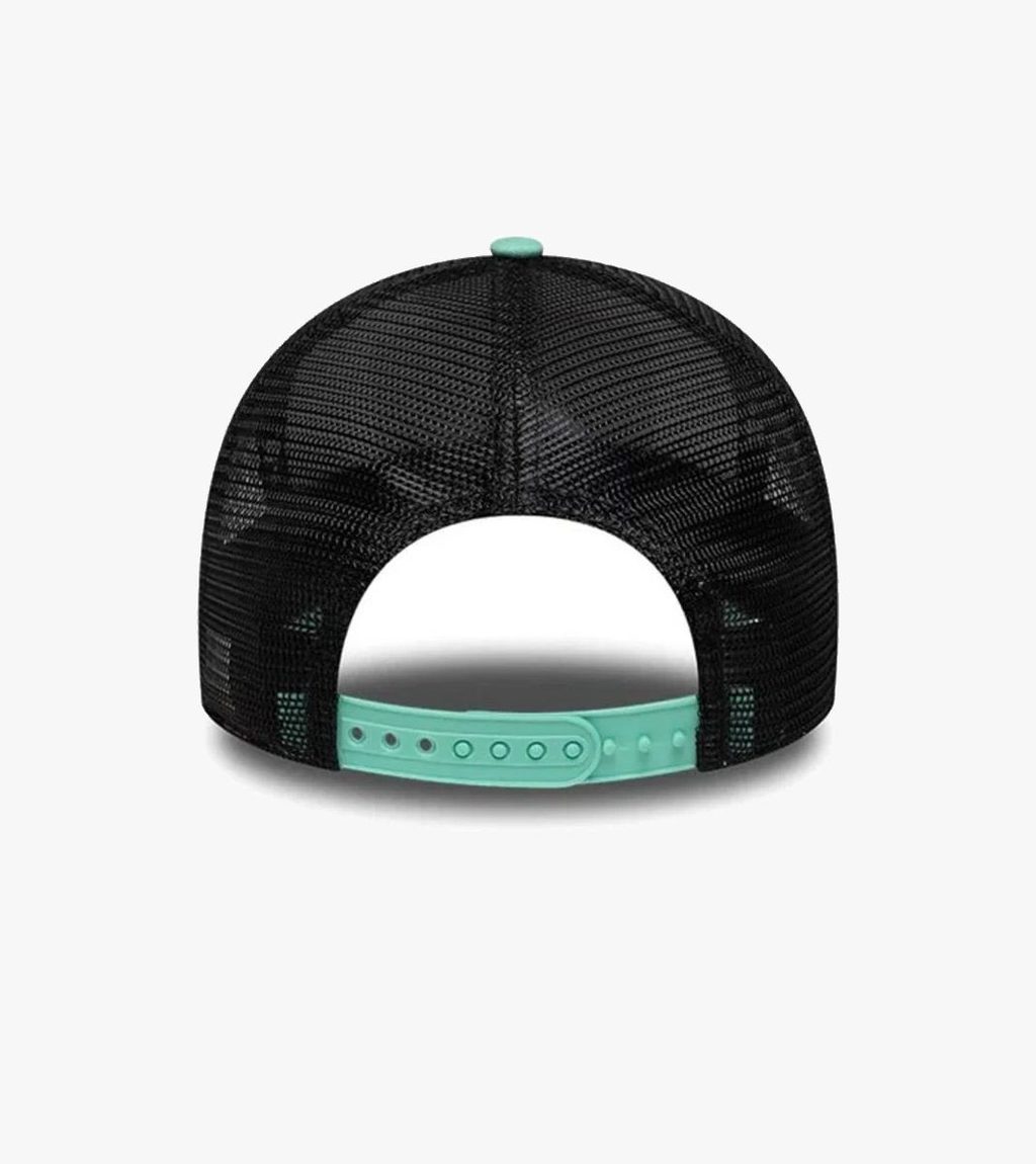 Green NEW ERA LOCATION PATCH TRUCKER