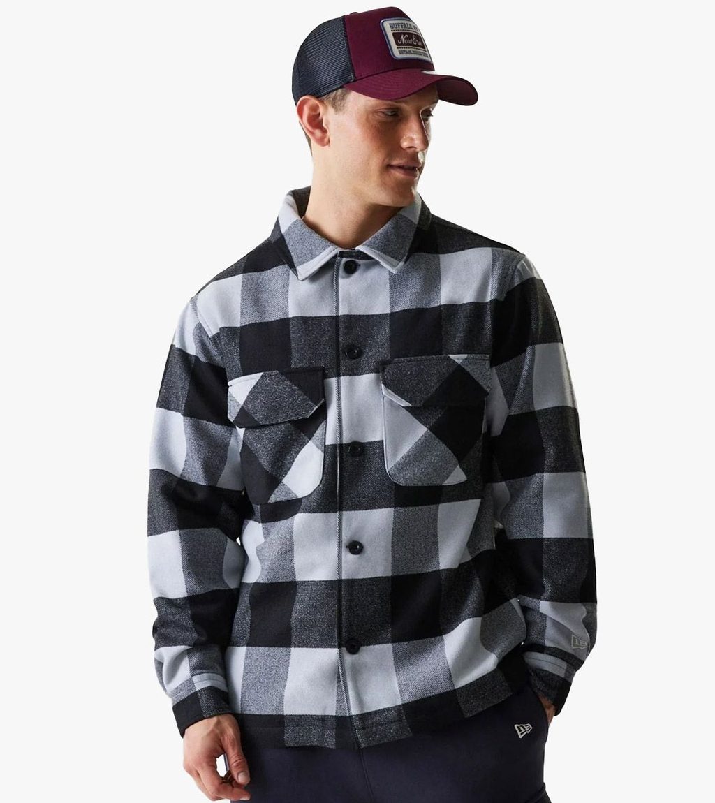 Black NEW ERA SHACKET