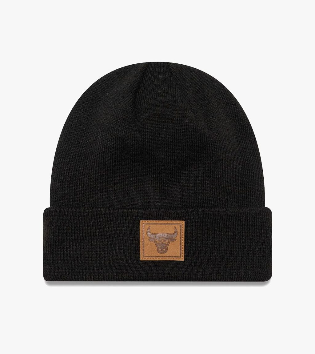 Musta TEAM PATCH CUFF BEANIE BULLS
