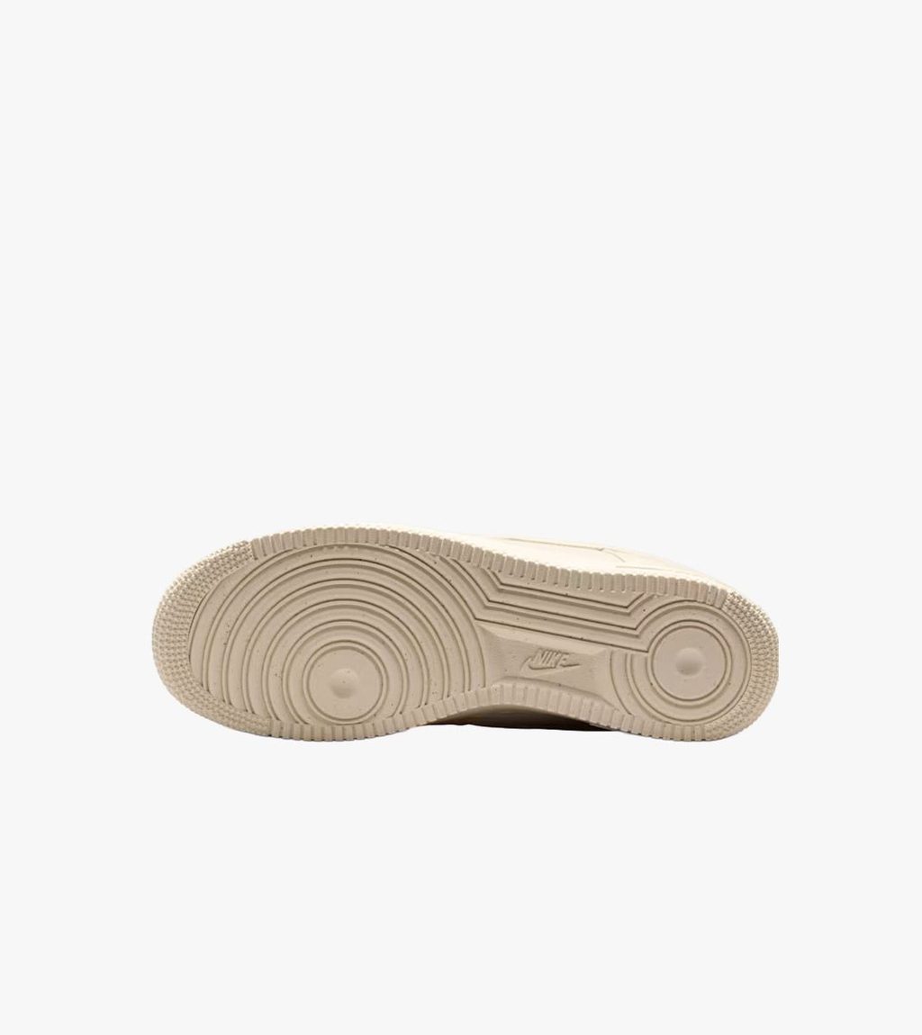 Beige AIR FORCE 1 ´07 LV8 ESS+