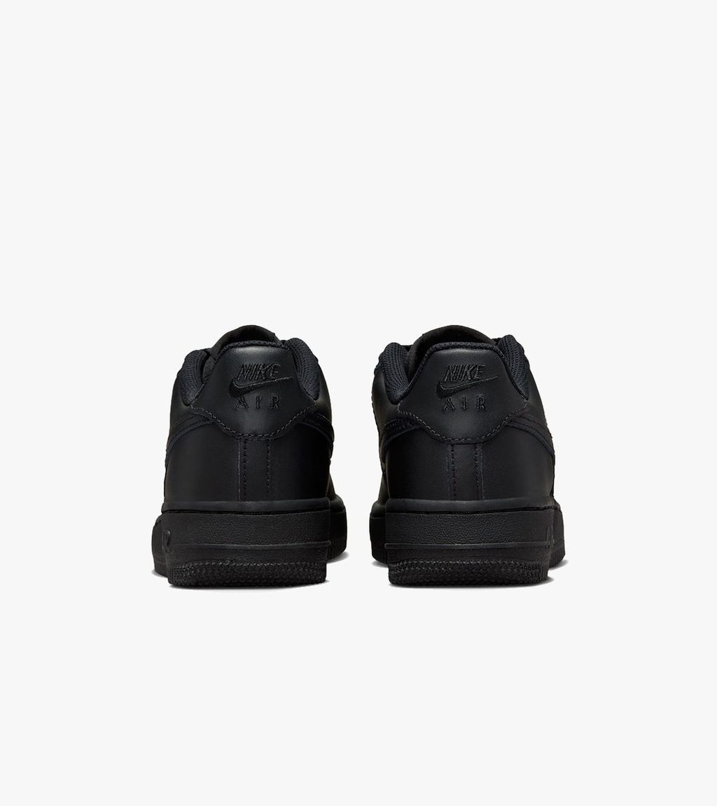 Black AIR FORCE 1 LE GS