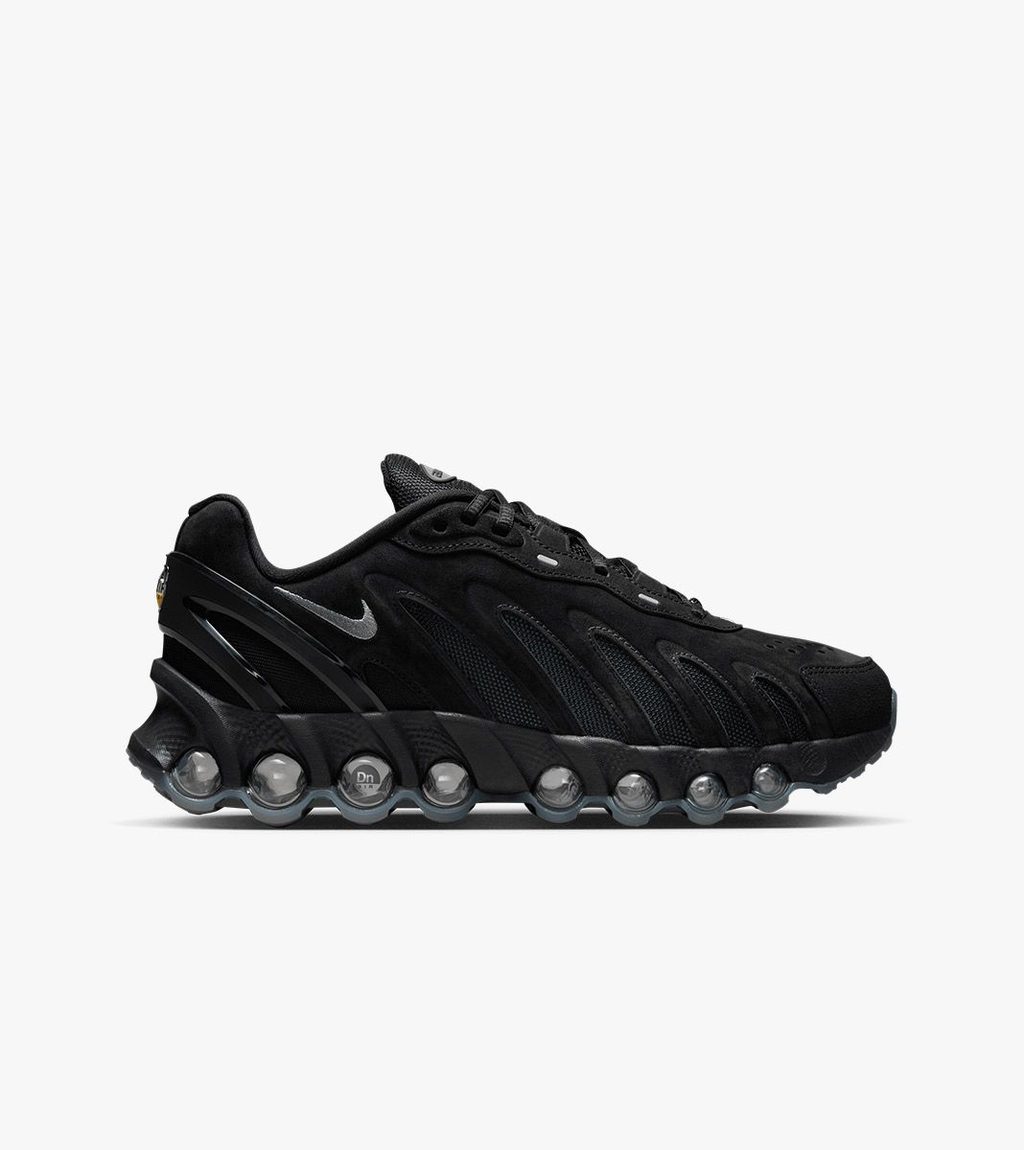 Black AIR MAX DN8 LTHR