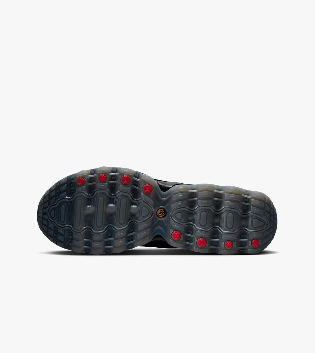 Black AIR MAX DN8 LTHR