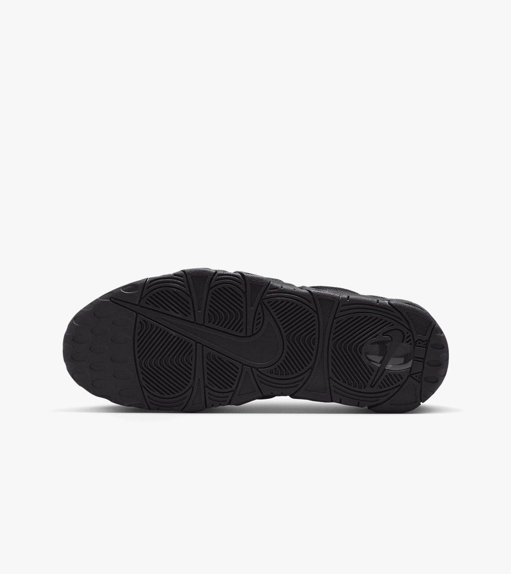 Juoda Air more uptempo low