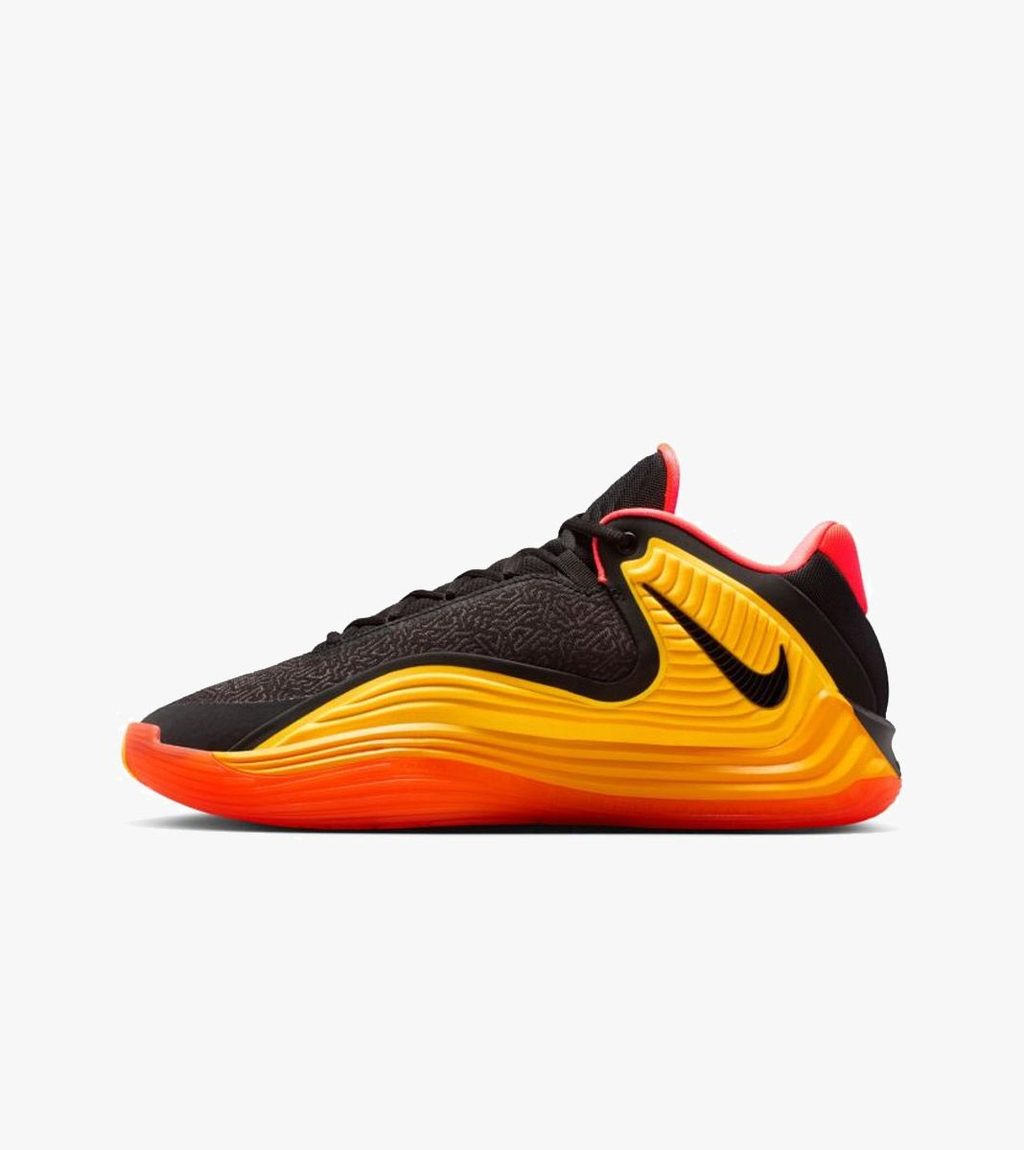 Musta GIANNIS FREAK 7