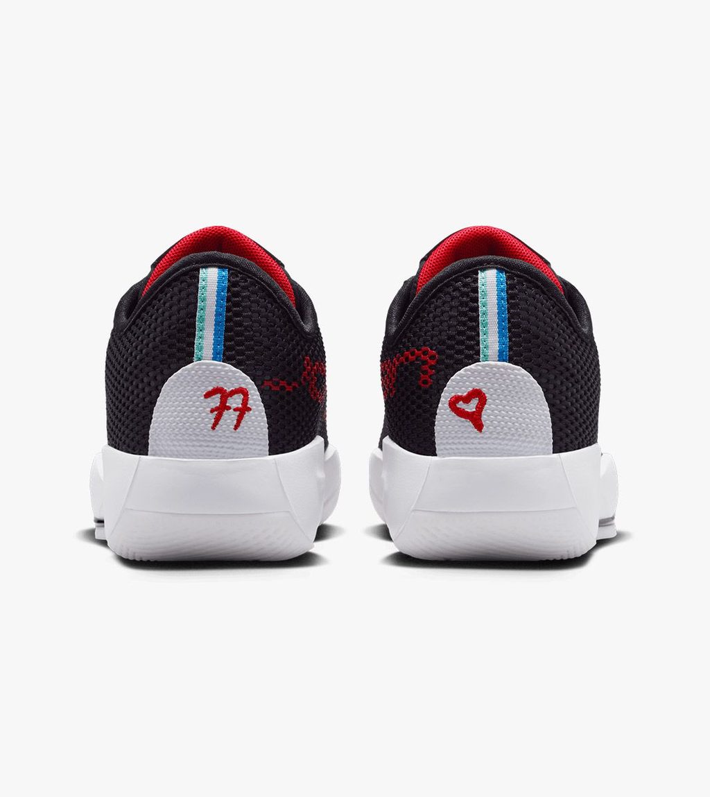 Musta JORDAN LUKA 77 (GS)