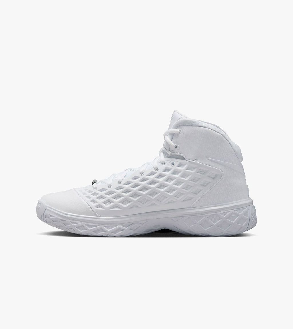 Balta KOBE III PROTRO