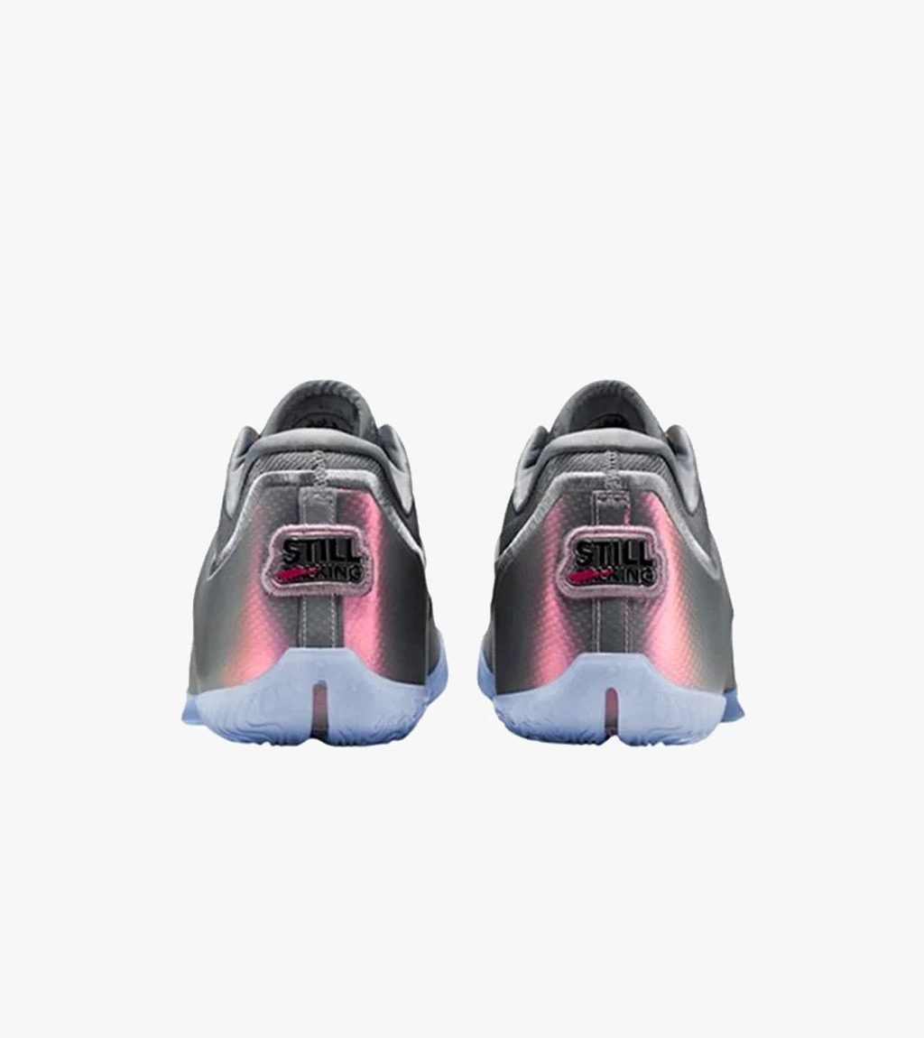 Pelēka LEBRON XXIII