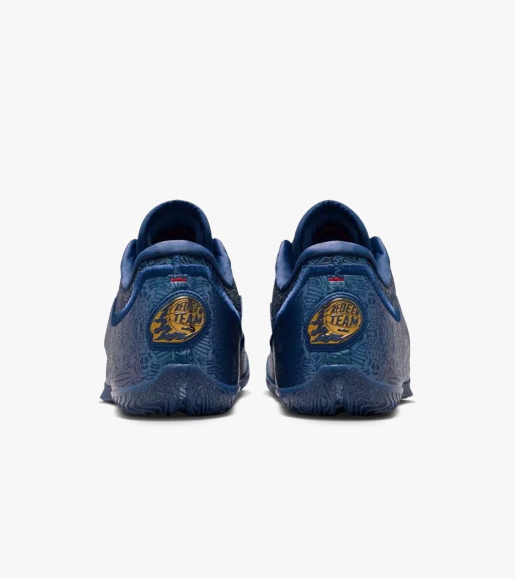 Sininen LEBRON XXIII