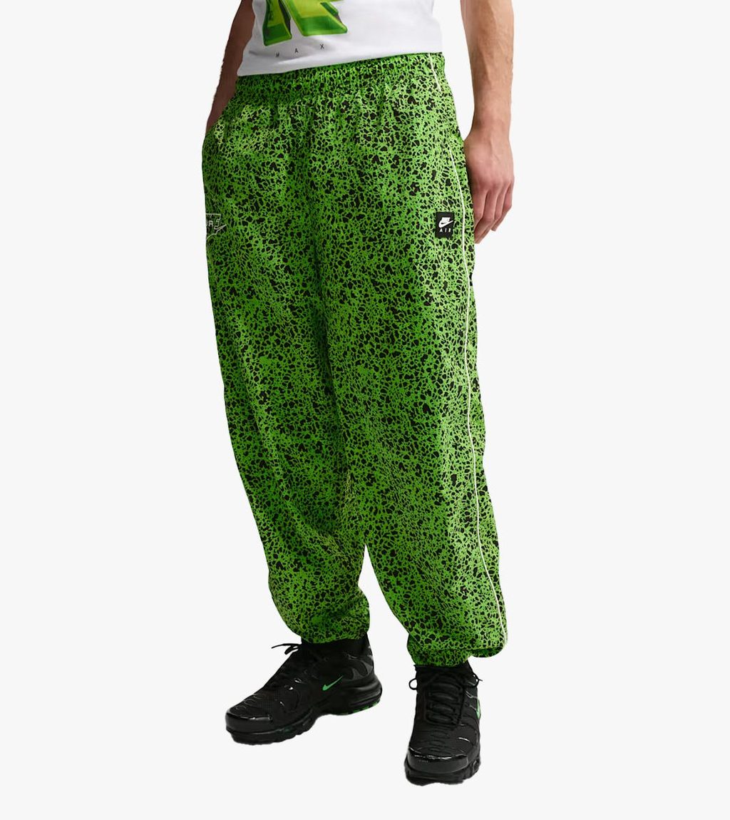 Vihreä M NK AIR WVN AOP PANT TL