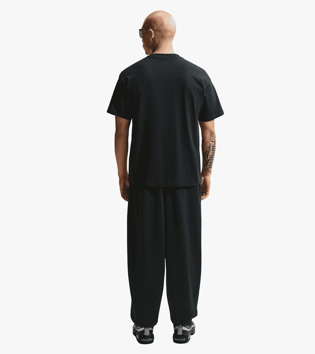 Melna M NK TCH MIX TEE