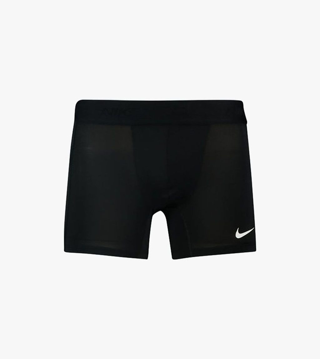 Juoda M np df brief short