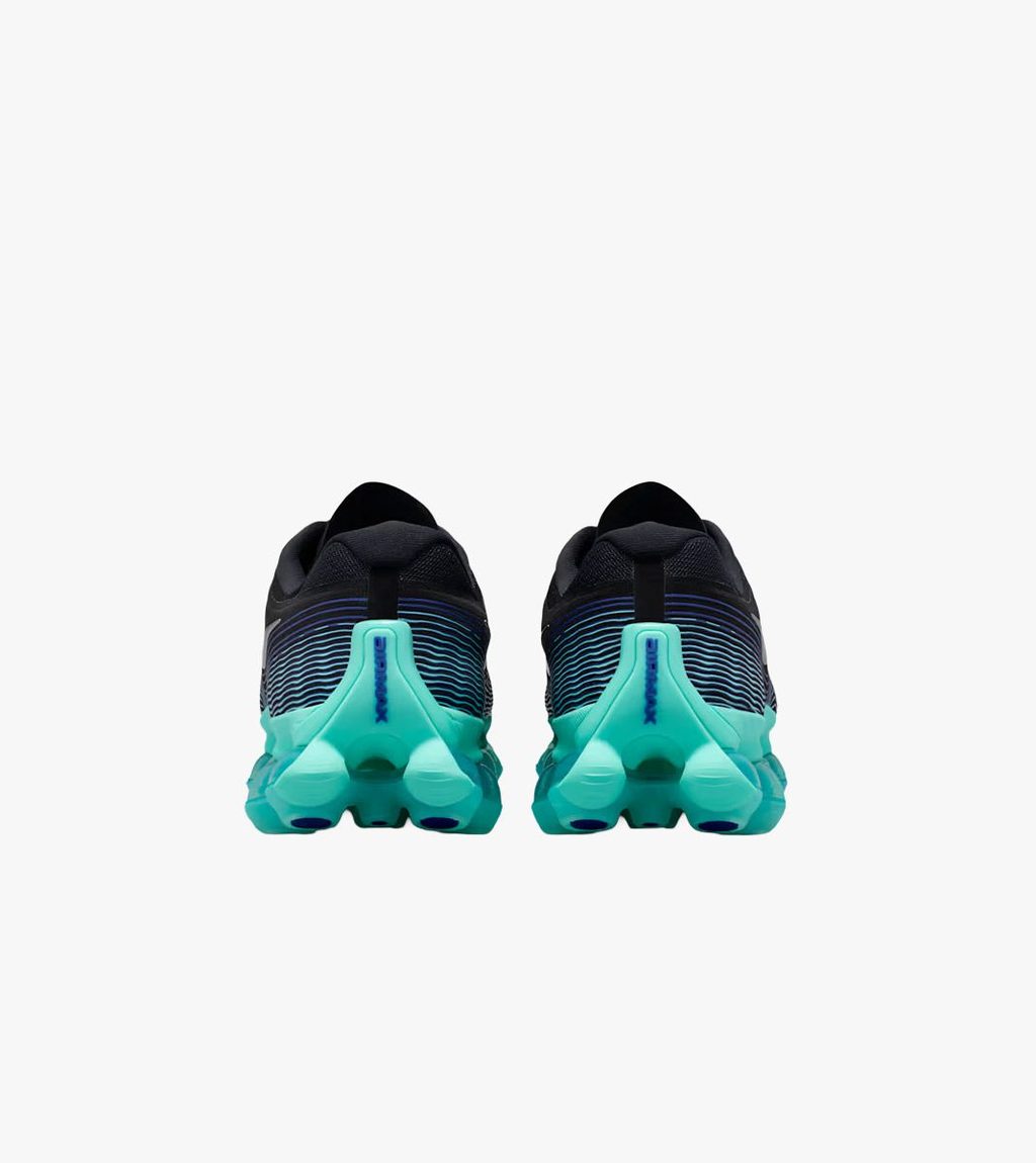 Svart Nike air liquid max aw