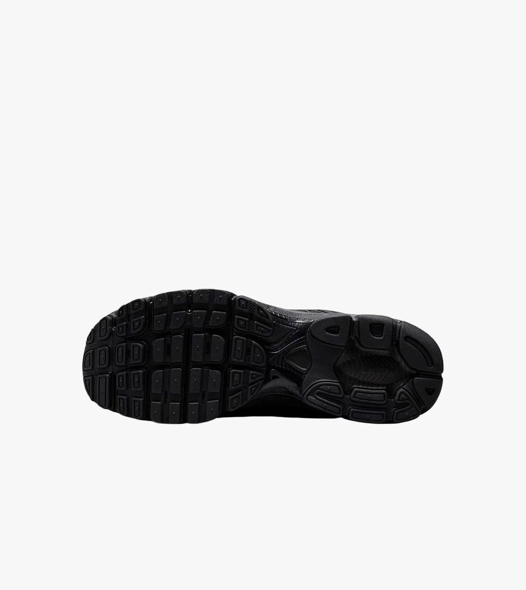 Svart Nike air max moto 2k