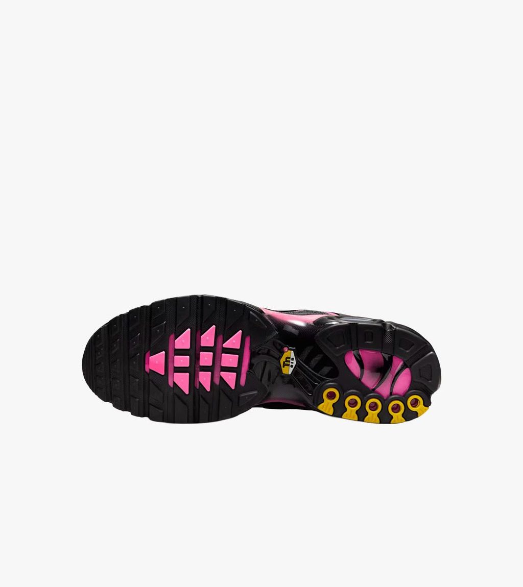 NIKE AIR MAX PLUS