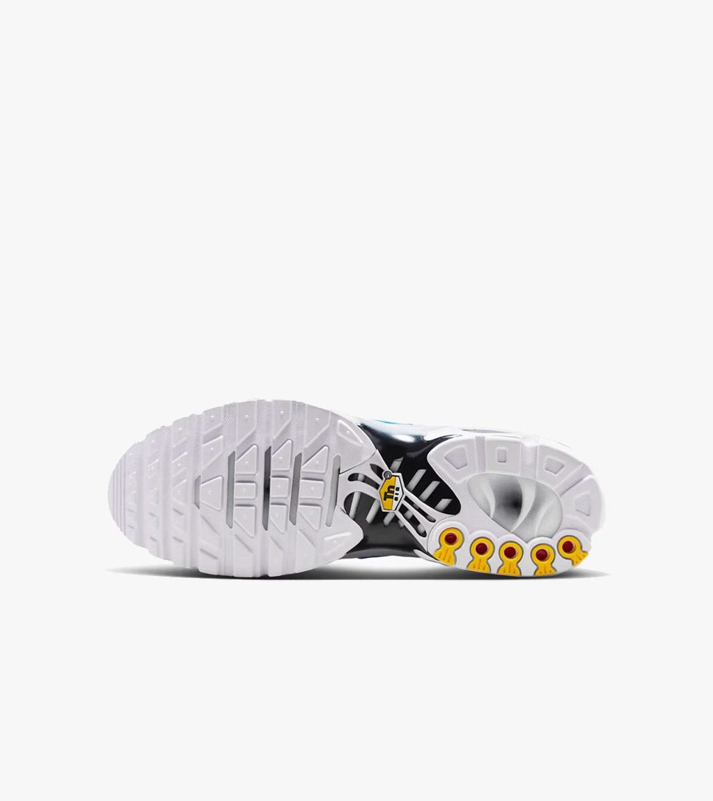 Valkoinen NIKE AIR MAX PLUS