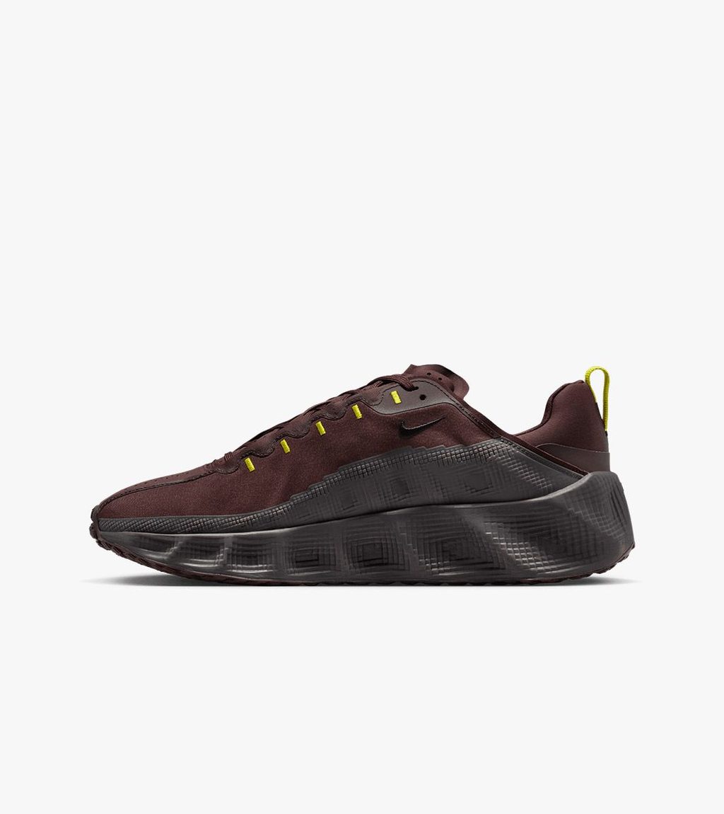 Brunt Nike ava rover