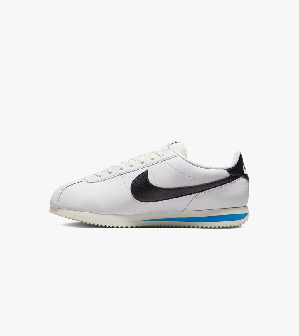 White NIKE CORTEZ