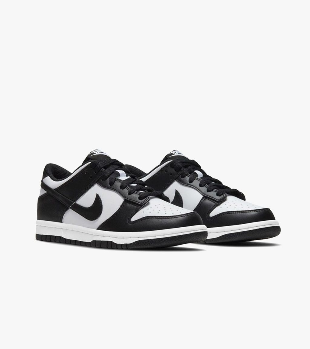 Melna NIKE DUNK LOW GS