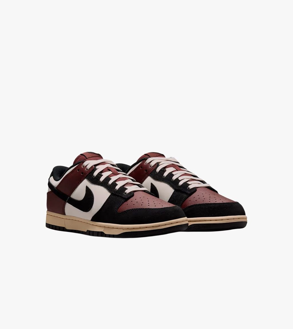 Beige NIKE DUNK LOW RETRO