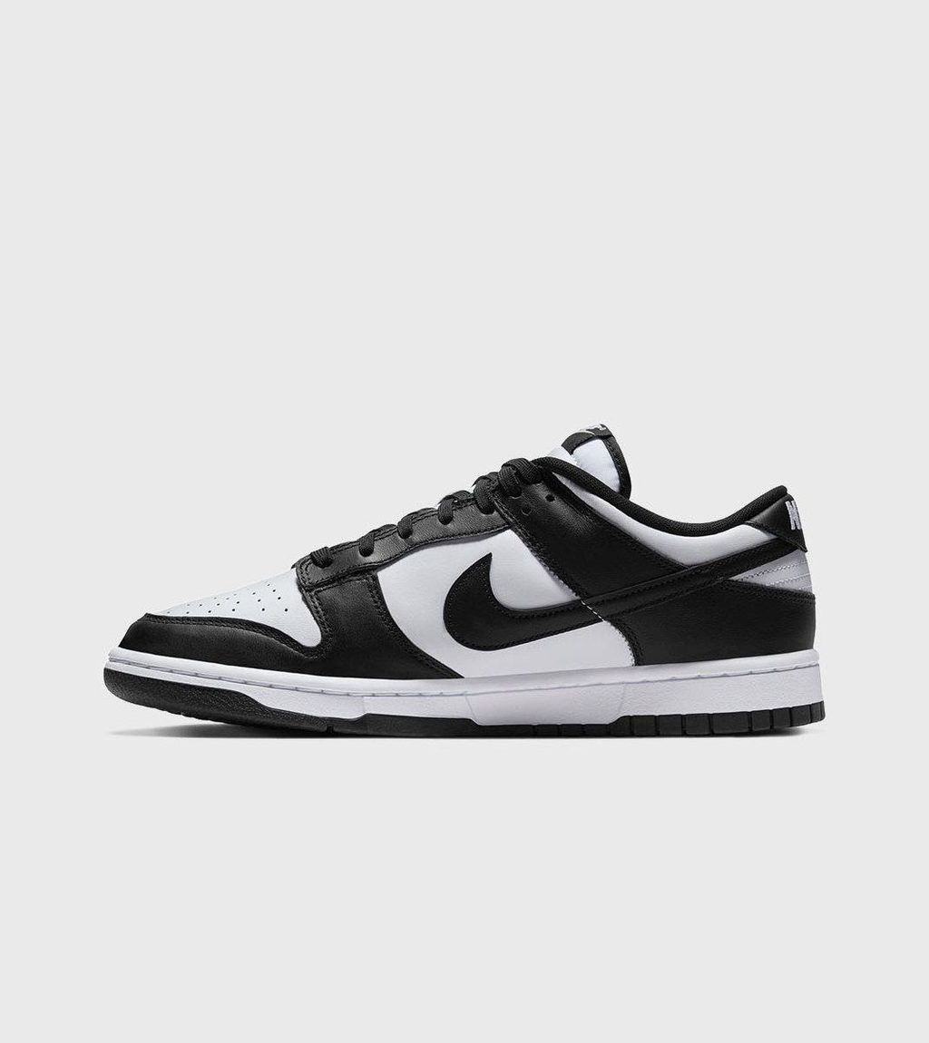 Black NIKE DUNK LOW RETRO