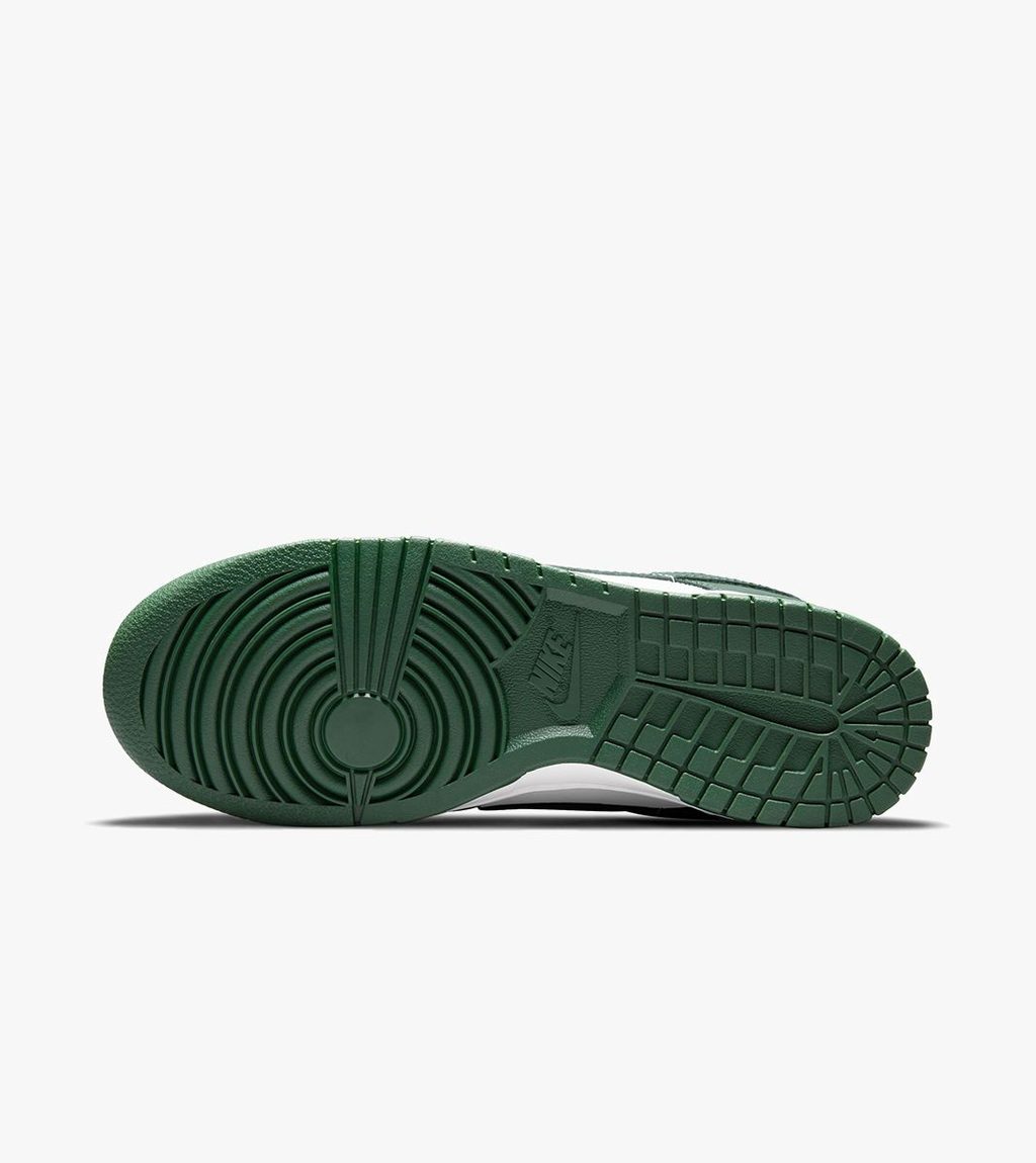 Vihreä NIKE DUNK LOW RETRO