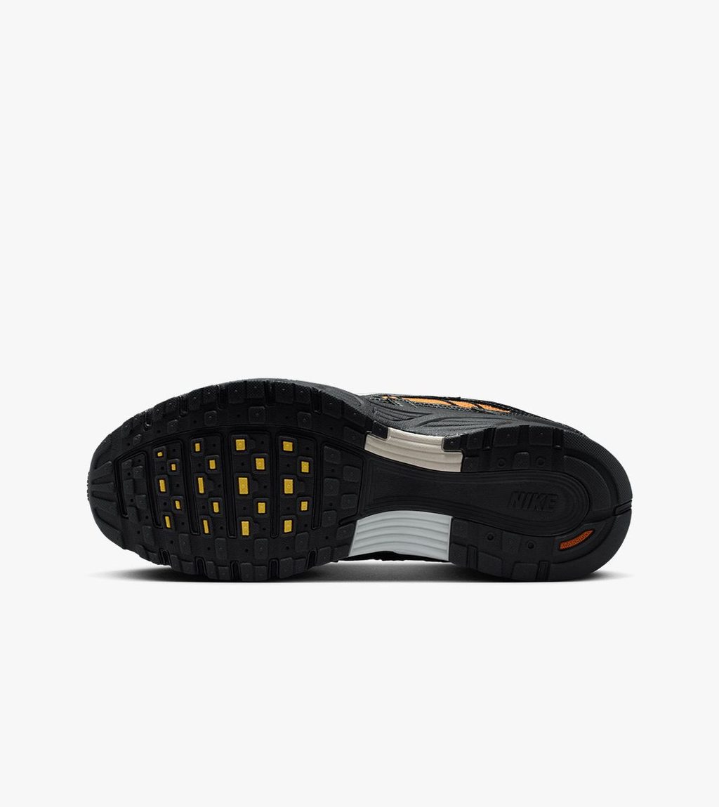 Black NIKE P-6000