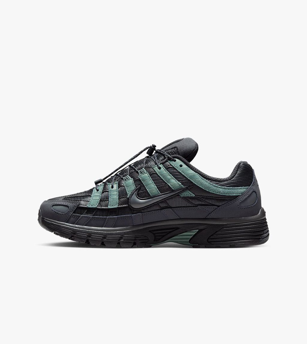 Melna NIKE P-6000