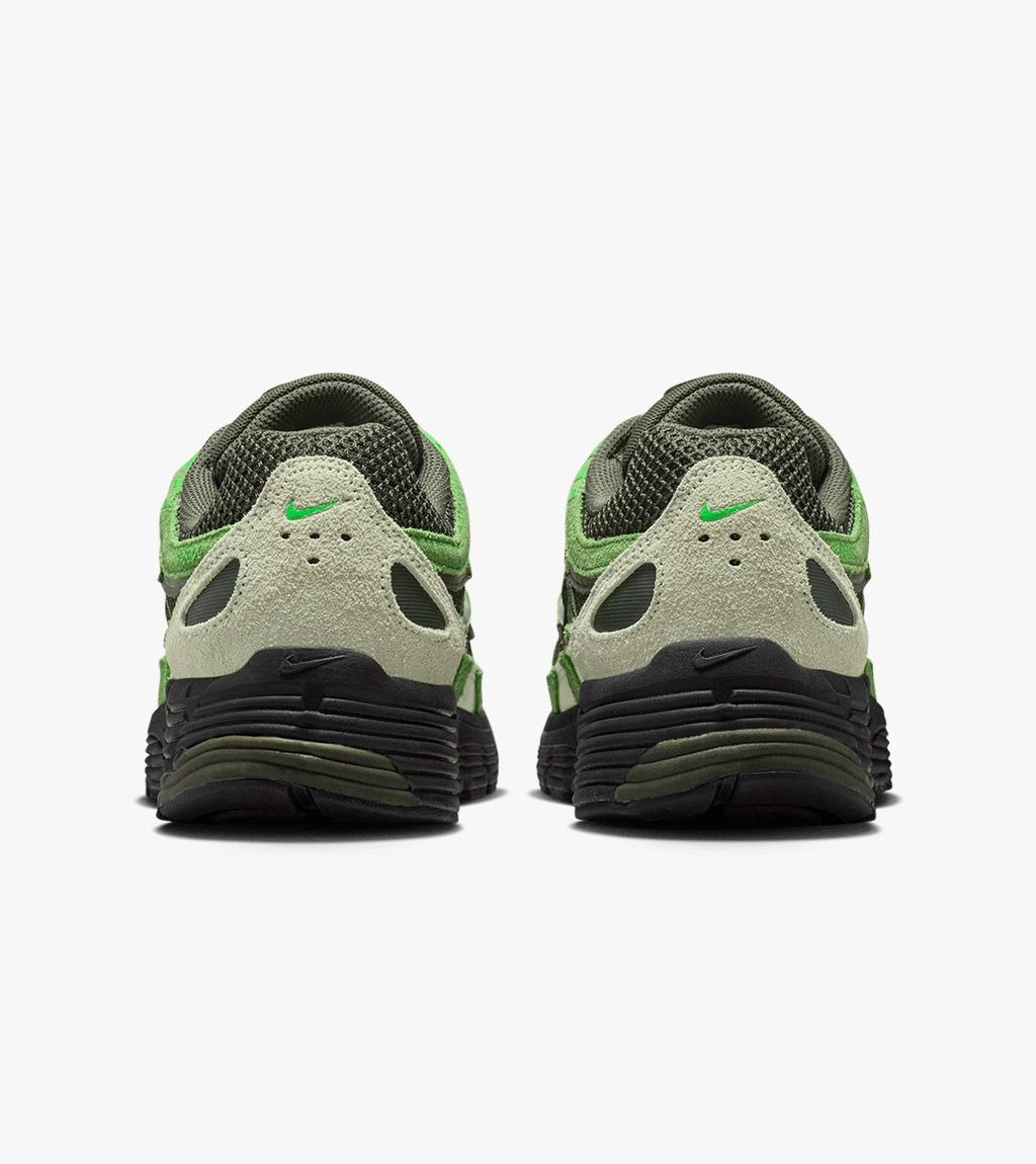 Vihreä NIKE P-6000 SE