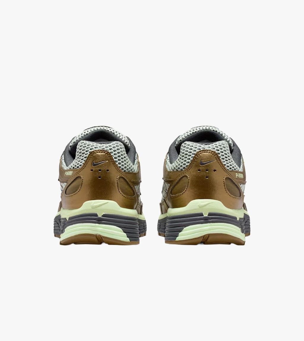 Green NIKE P-6000 SE