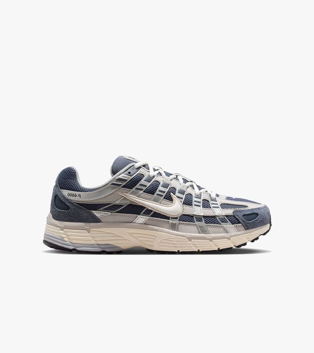 Blue NIKE P-6000