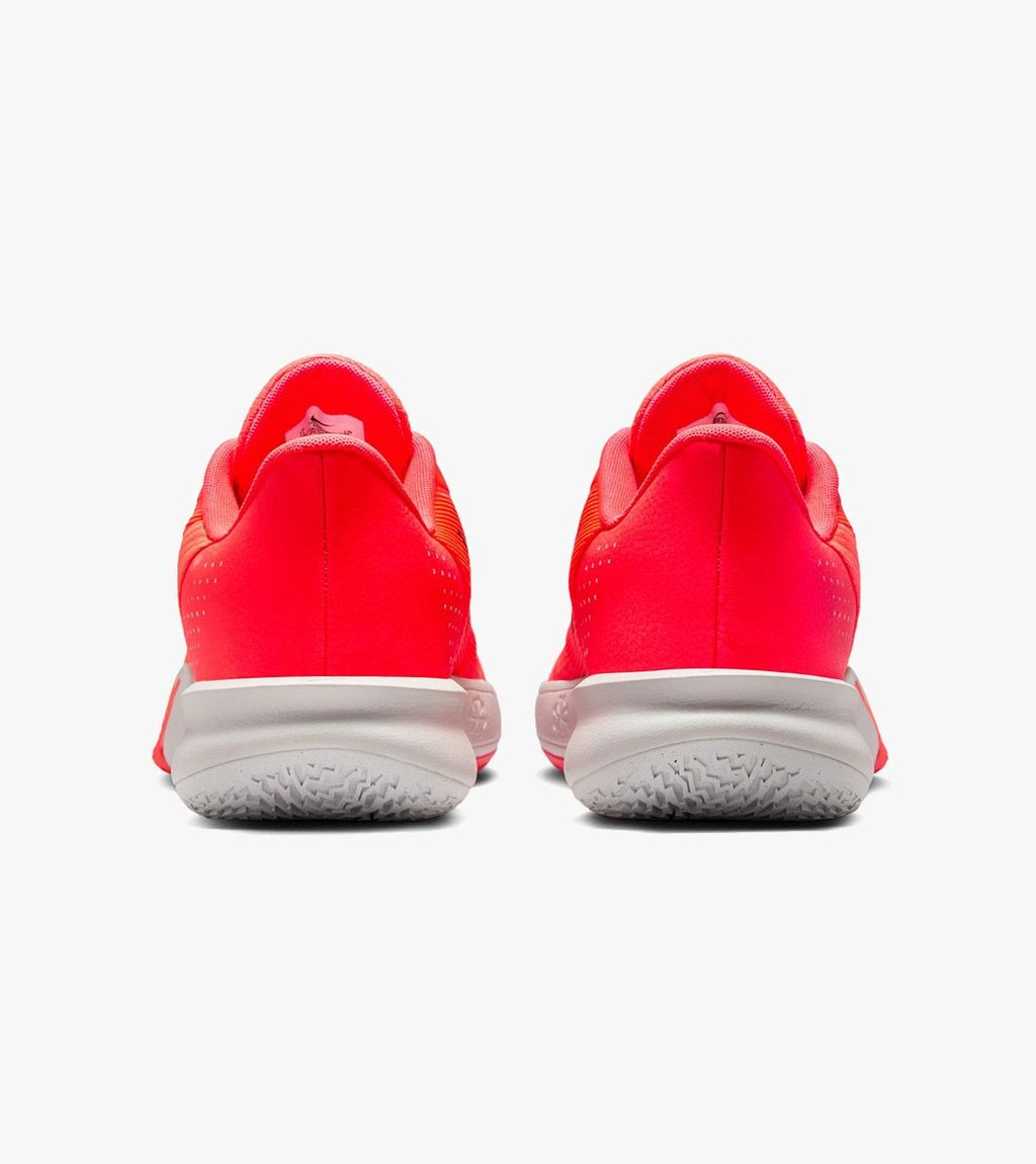 Monivärinen NIKE PRECISION VII