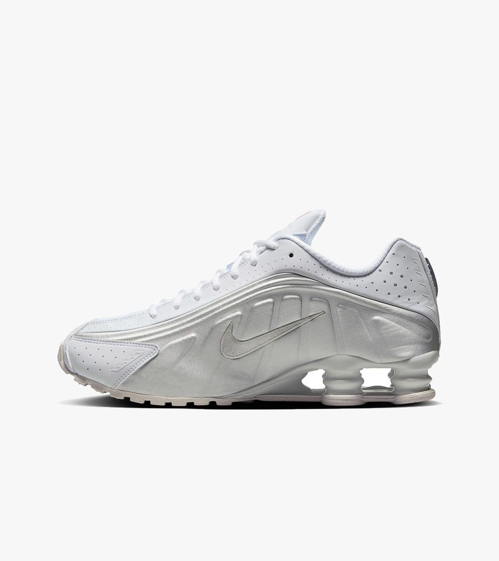 Valge Nike shox r4