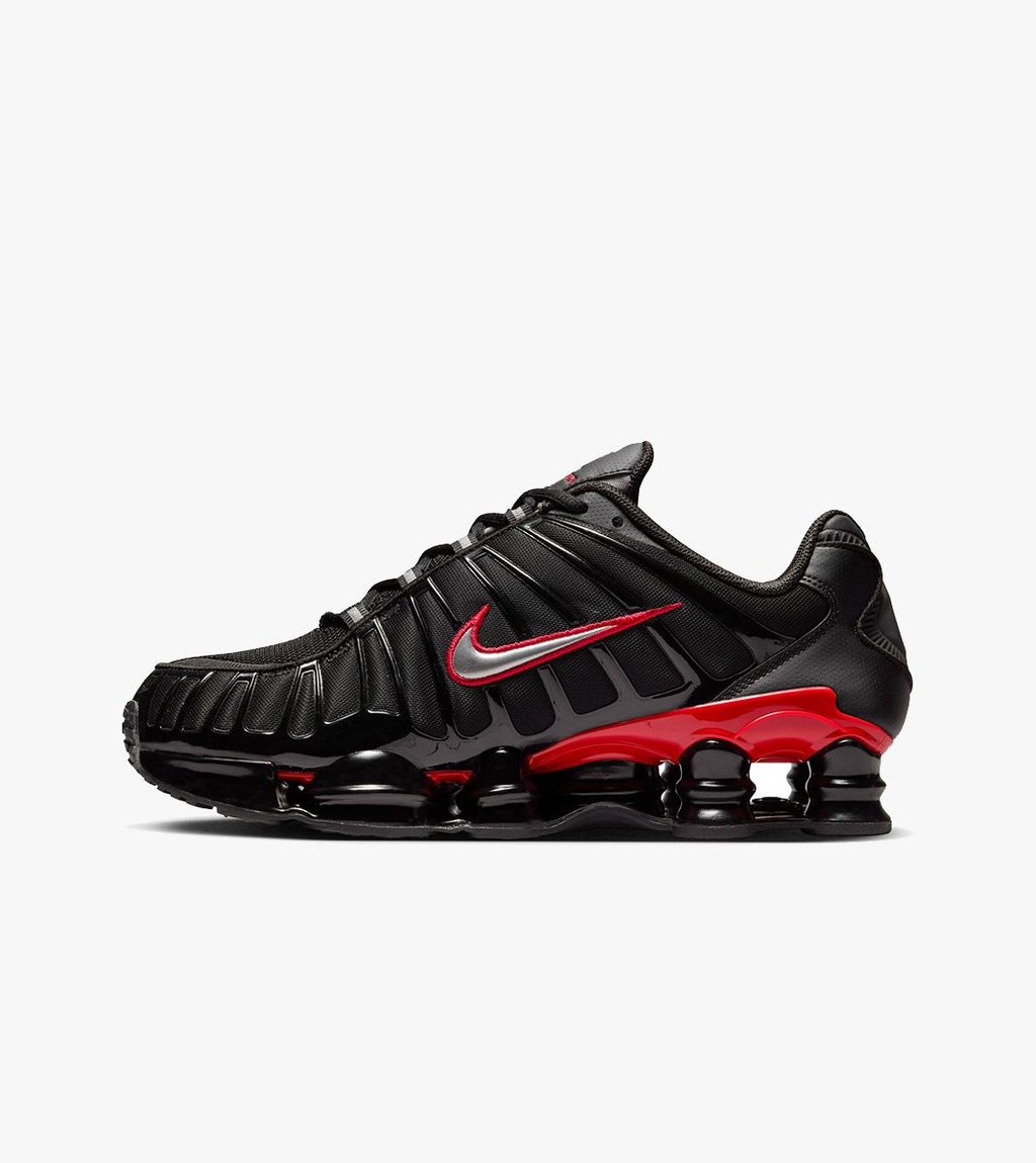 Black NIKE SHOX TL