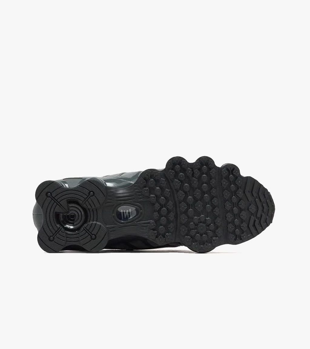 Pelēka NIKE SHOX TL SE
