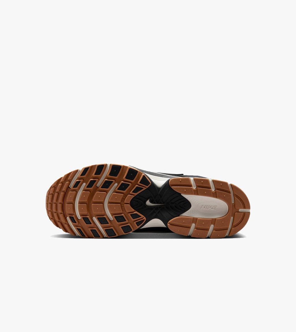 Melna Nike v5 rnr