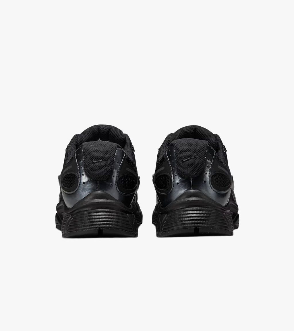 Svart Nike v5 rnr