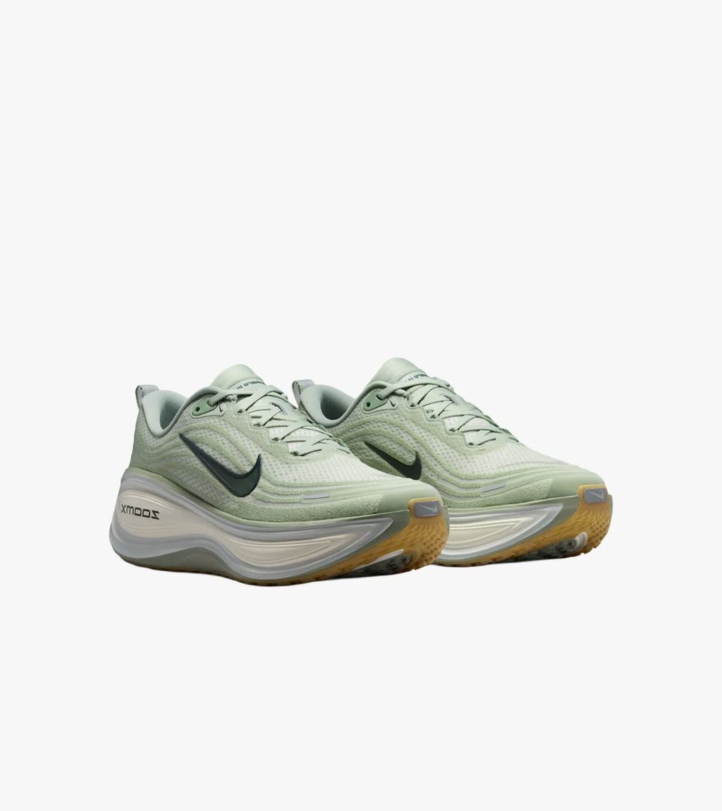 Vihreä NIKE VOMERO PLUS