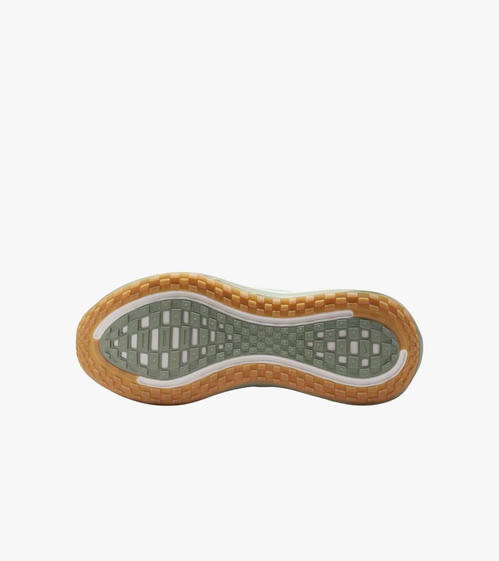 Vihreä NIKE VOMERO PLUS