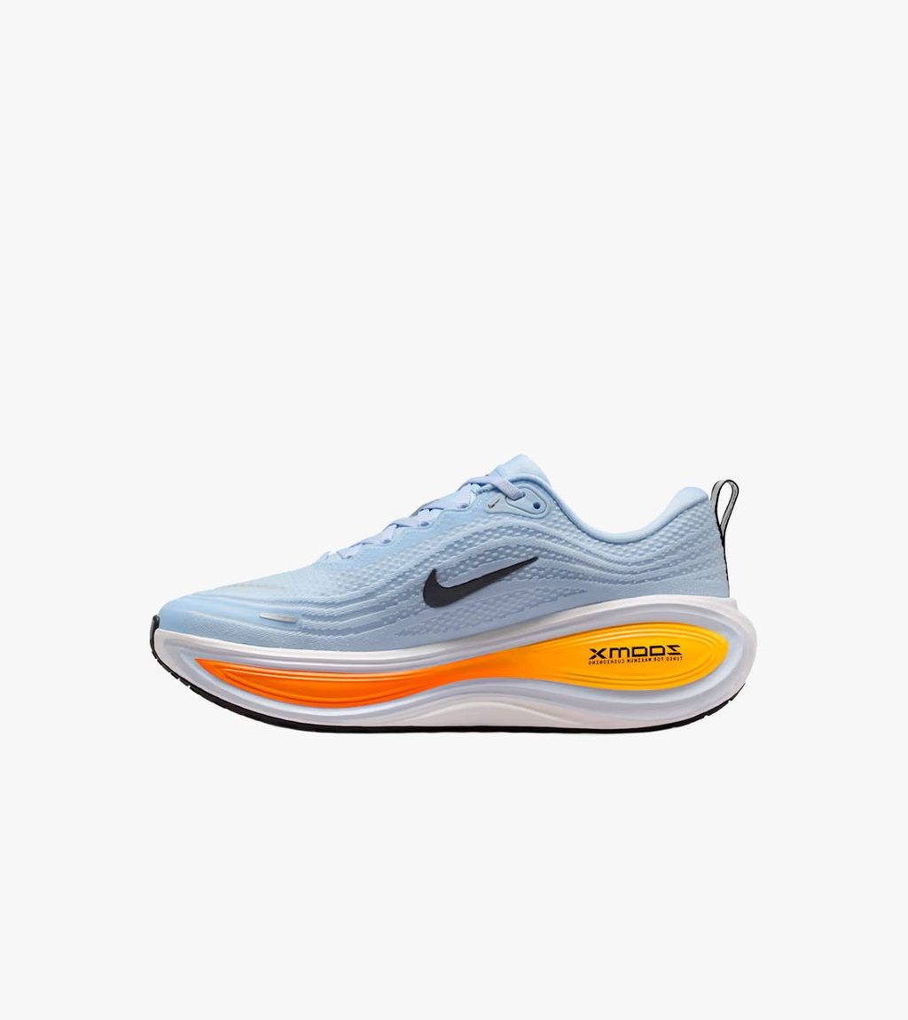 Blått Nike vomero plus