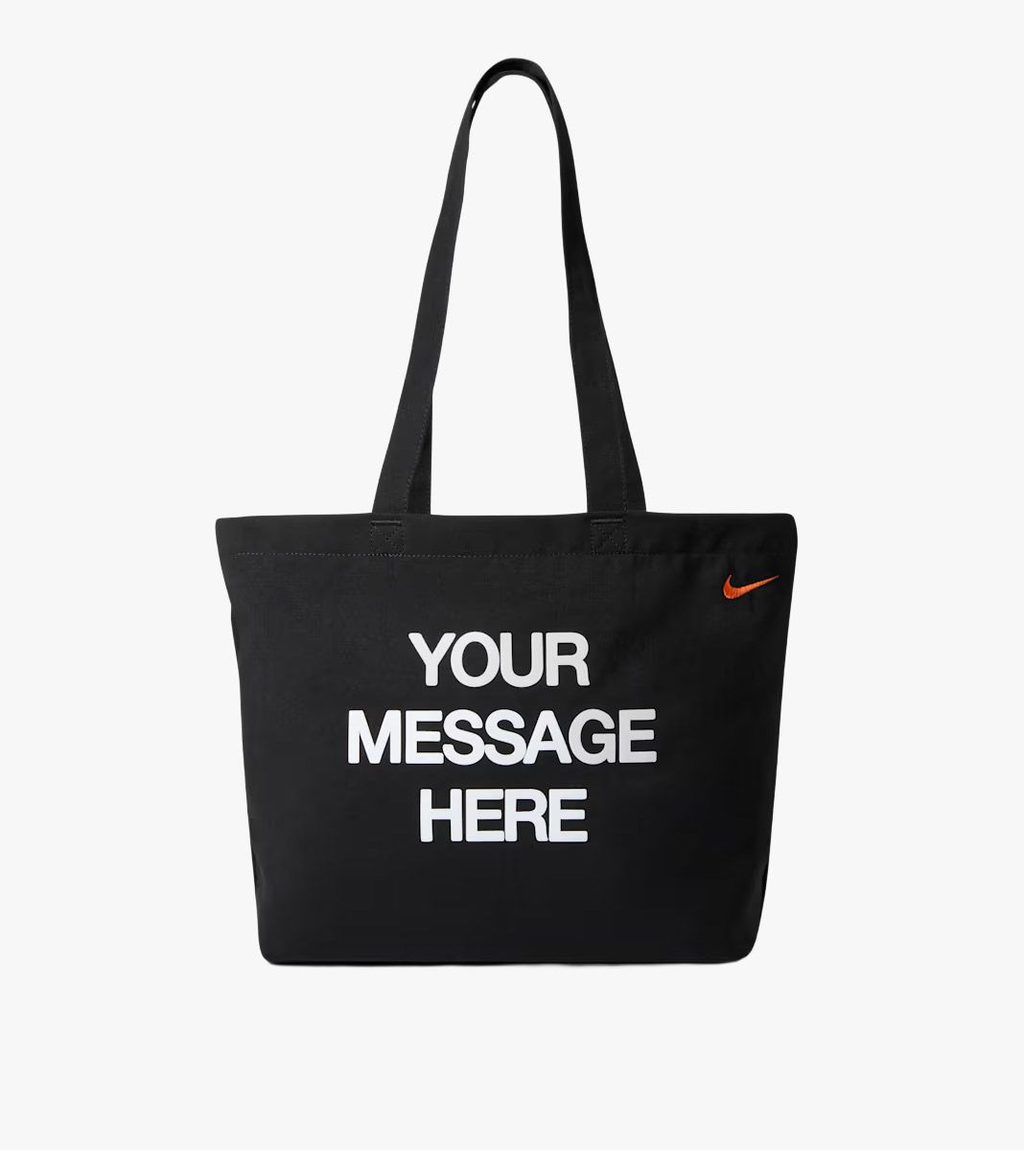 Musta NK HERITGE TOTE GFX YR MSG HRE