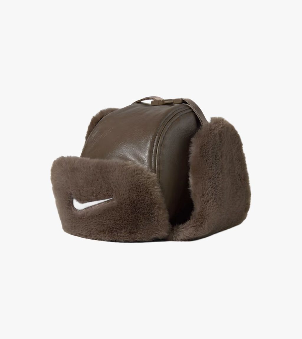 U nk fly cap trapper l
