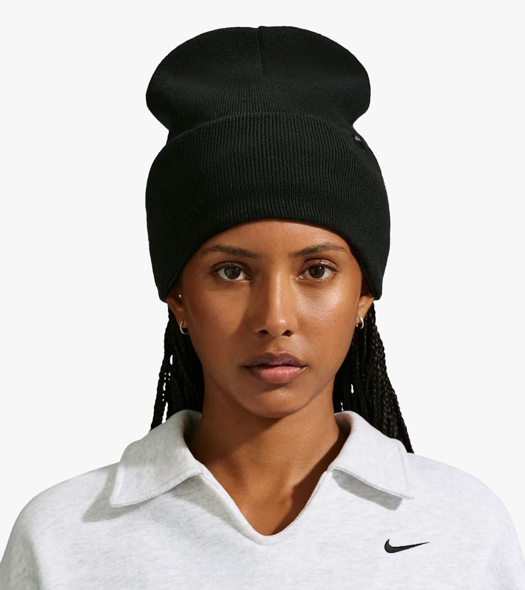 U nk peak beanie tc satin